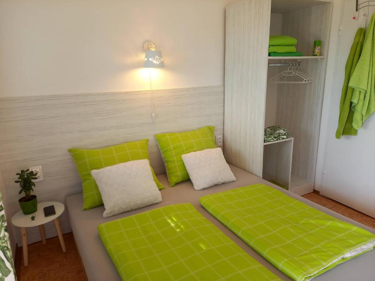 Afrodita Hotel Sturovo Ngoại thất bức ảnh