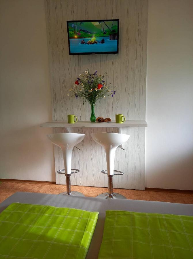 Afrodita Hotel Sturovo Ngoại thất bức ảnh