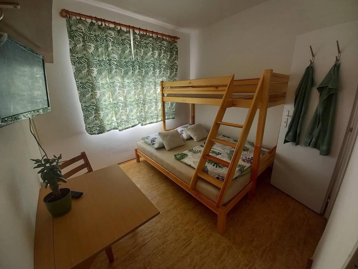 Afrodita Hotel Sturovo Ngoại thất bức ảnh