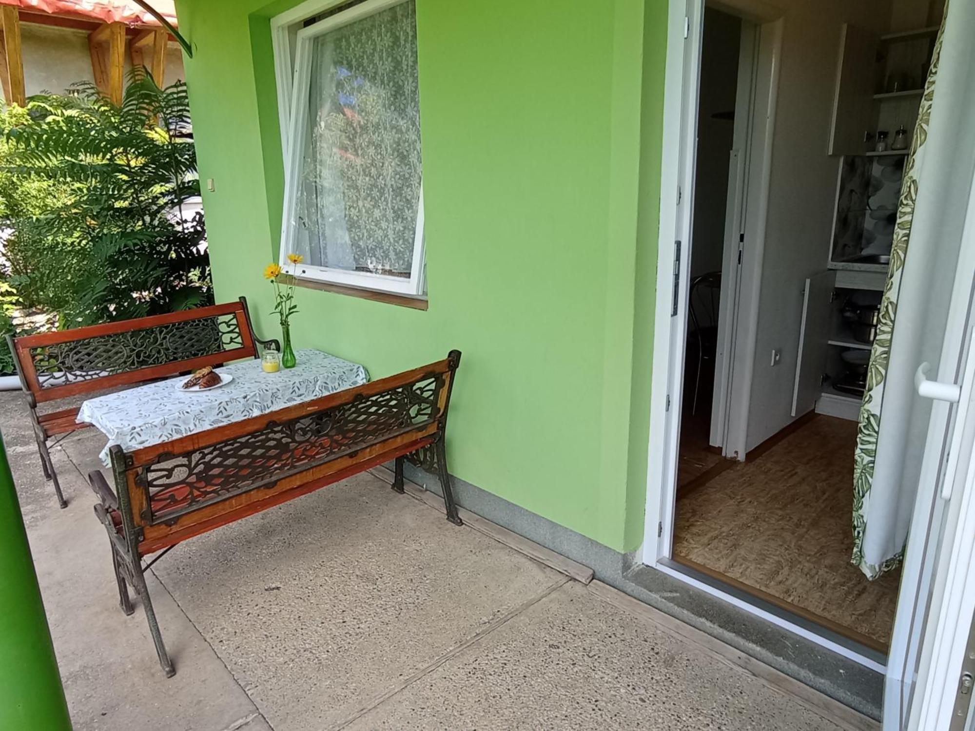 Afrodita Hotel Sturovo Ngoại thất bức ảnh